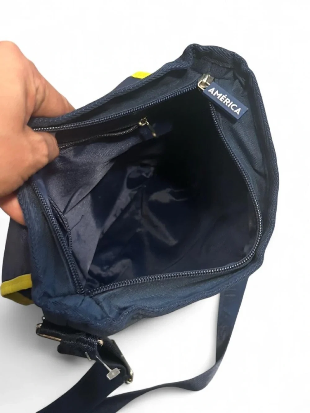 Club América Las Aguilas Soccer Crossbody Messenger Bag Navy/Yellow 13
